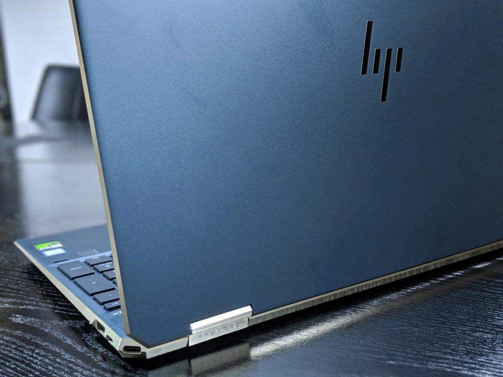 HP Spectre13-v007TU 6世代 Core i7 6500U 8G ノートPC